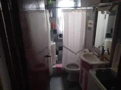 Depto Tipo Casa en Venta en La Plata, USD 35.000