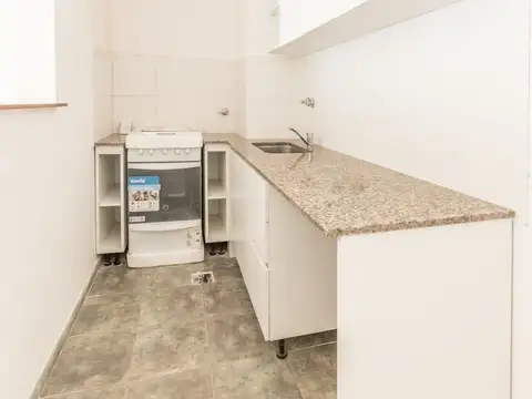 Departamento en Venta en Luis Agote, USD 75.000