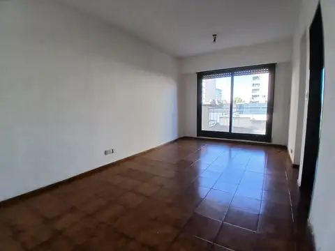 Departamento en Alquiler en Moron Norte, $ 450.000