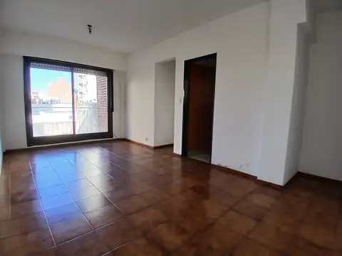 Departamento en Alquiler en Moron Norte, $ 450.000