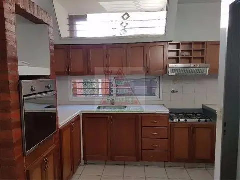 DUPLEX 5 AMBIENTES, ALQUILER EN SAN ISIDRO