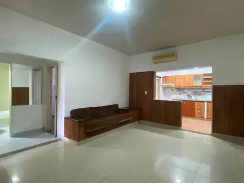ALQUILER CASA 3 AMBIENTES CON PATIO TABLADA 