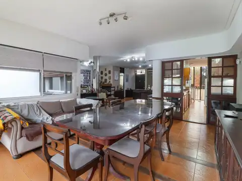 VENTA Casa 6amb Olivos Golf Parque Cocheras Pileta
