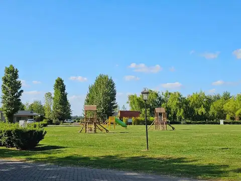 Lote en Barrio de Quintas Urbanas Lomas de Petión en Cañuelas.