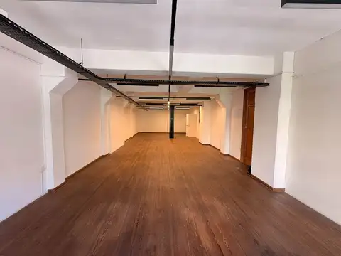 VENTA HERMOSO Y AMPLIO LOFT EN EL CENTRO