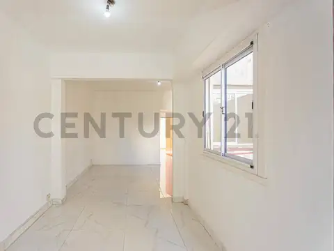 DOCTOR PEDRO IGNACIO RIVERA 5200, Piso 1