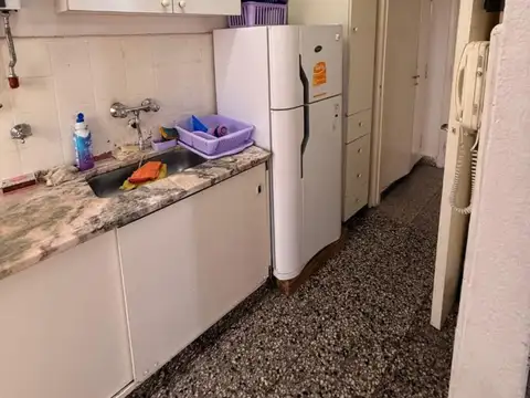 Departamento en Alquiler en Pompeya, $ 500.000