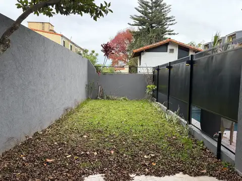 Depto Tipo Casa en Venta en Punta Chica, USD 309.000