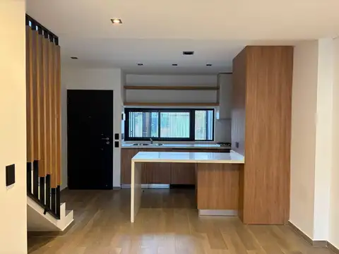 Depto Tipo Casa en Venta de 3 dormitorios
