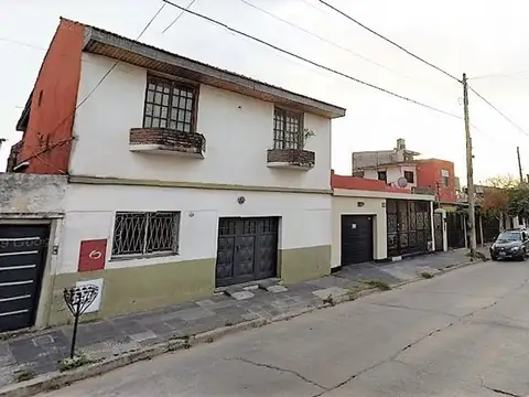 OPORTUNIDAD VENTA CASA + DEPTO LOTE PROPIO 443 M2