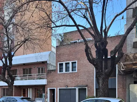 Hermoso PH de 4 Amb. Apto Profesional - SIN EXPENSAS - Totalmente Reciclado