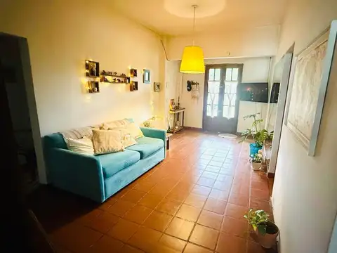 Depto Tipo Casa en Venta con 2 cocheras