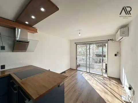 Venta Apartamento al frente 1 dormitorio con terraza, centro sur piso 4