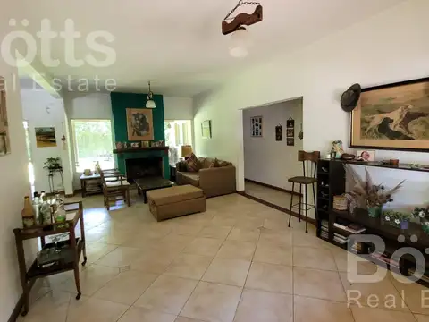 Islandia  al 2300, Fincas de Maschwitz, Belen de Escobar