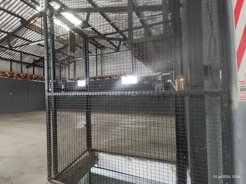 ALQUILER AMPLIO INMUEBLE COMERCIAL / DEPÓSITO DE 270 M² EN 2 PLANTAS SIN EXPENSAS BOEDO