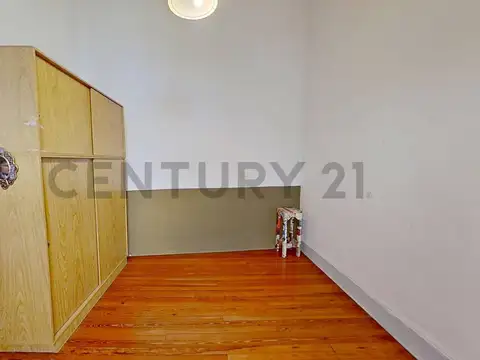 Depto Tipo Casa en Venta 66 años