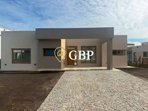 Casa en venta en Canning Barrio San Felipe