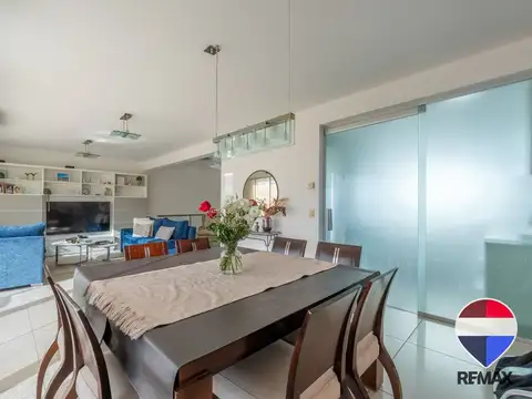 Departamento en Venta con 2 cocheras