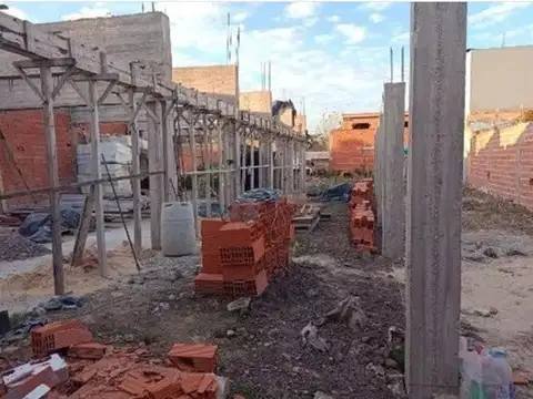 Terreno en Venta 8,66  mts Frente