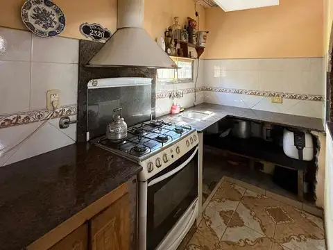 Casa en Alquiler en Pueblo Esther, $ 550.000