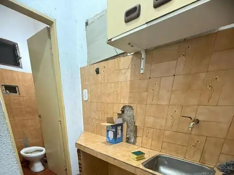 Venta Galpón 9,57 mts x 30 mts en Loma Hermosa!