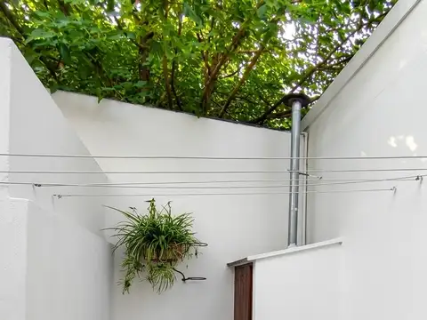 Depto Tipo Casa Monoambiente con 1 baño