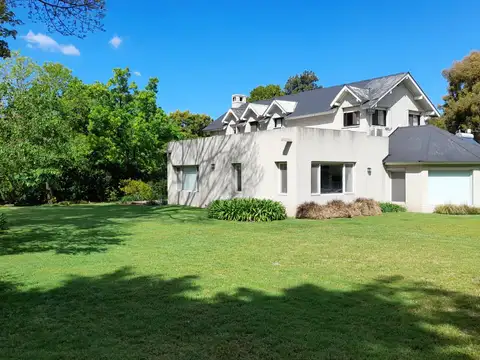 Casa en Venta de 5 dormitorios