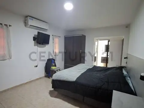 Manzana C B° XUMEC 100, Piso 0