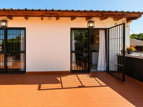 Local en Venta en Azcuenaga, USD 250.000