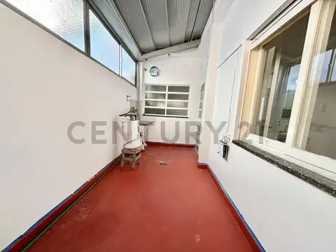 ENTRE RIOS 100, Piso 0