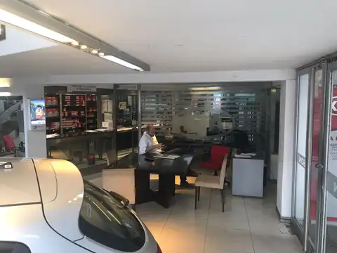 Venta de Local comercial en Acassuso