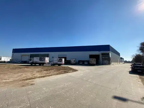 Galpon en Alquiler en Alvear, USD 3.300