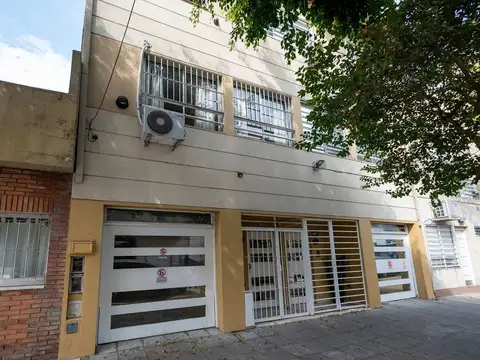 Avelino Díaz 900