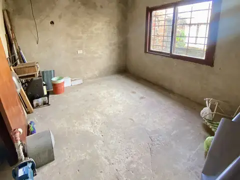 Casa en Venta en Barrio Garin Norte, USD 68.000