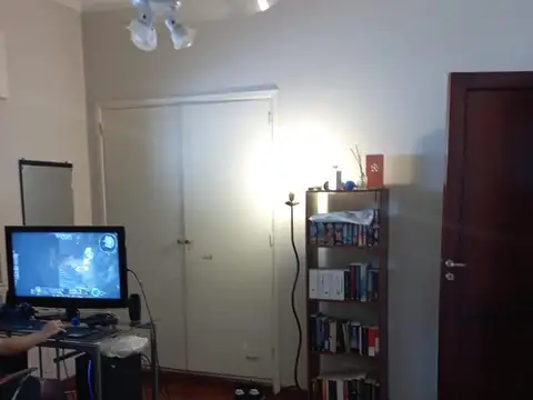 Casa en Alquiler con 1 cochera