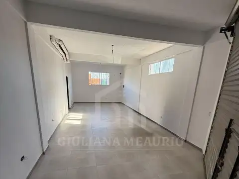 Local/ Deposito en Alquiler en La Reja Moreno