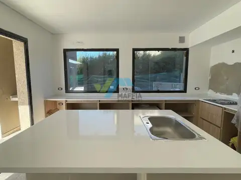 Casa en Venta en Haras Santa Maria - El Molino, USD 420.000