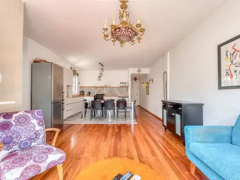 Departamento 4 ambientes con 2 baños