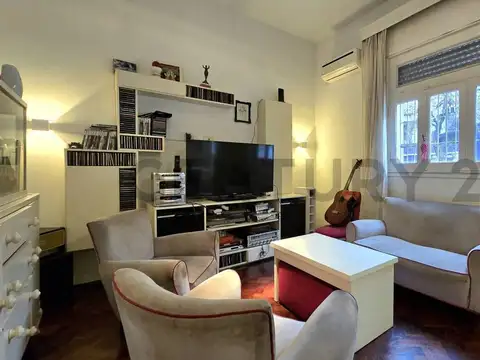 VENTA PH 3 AMBIENTES - LINIERS. SIN EXPENSAS