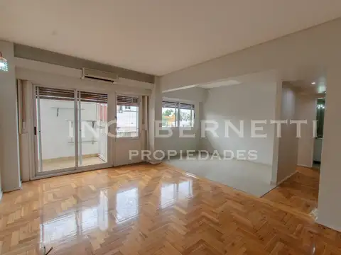 Departamento 3 Ambientes amplios con 2 baños - Excelente ubicación -