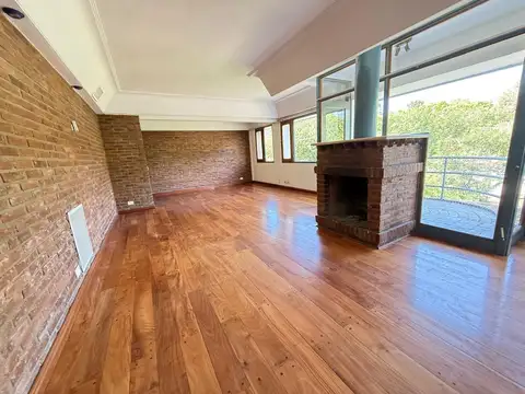 Departamento en Alquiler de 4 ambientes