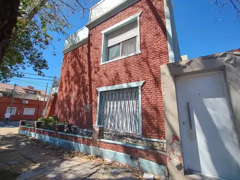 Depto Tipo Casa en Venta de 4 ambientes
