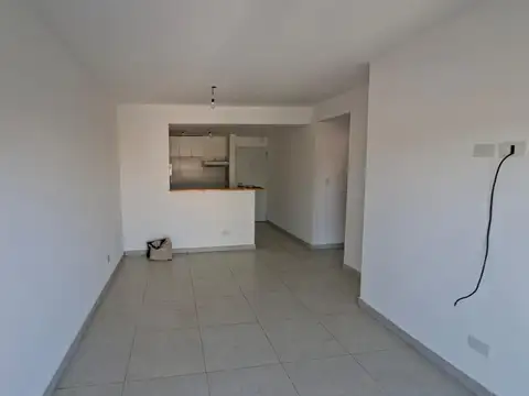 Departamento en Alquiler en Santos Lugares, $ 600.000