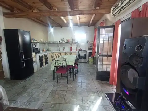 Depto Tipo Casa en Venta con 1 cocheras