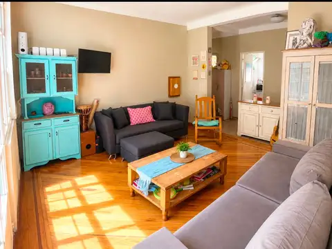 Depto Tipo Casa en Venta de 3 ambientes