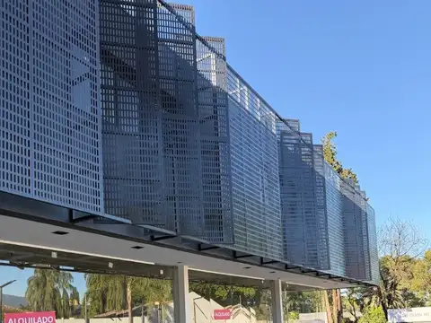 Oficina alquiler Plaza Aconquija