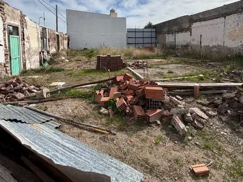 Terreno en Tiro Federal con plano aprobados para costrucción