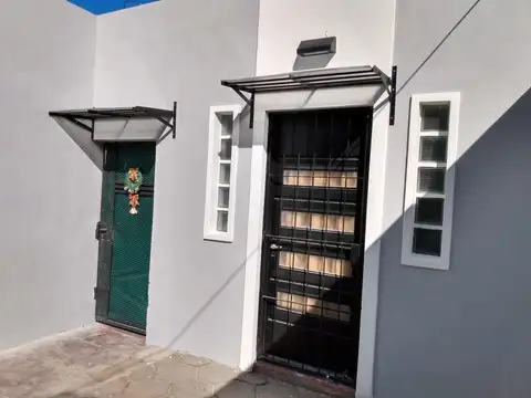 Casa 6 ambientes con 3 baños