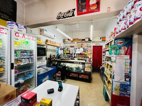 CASA 3 AMBIENTES VENTA REFACCIONAR LOMAS DE ZAMORA