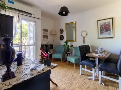 VENTA DEPTO 2 AMB C/BALCON  FTE A PLAZA PISO 1